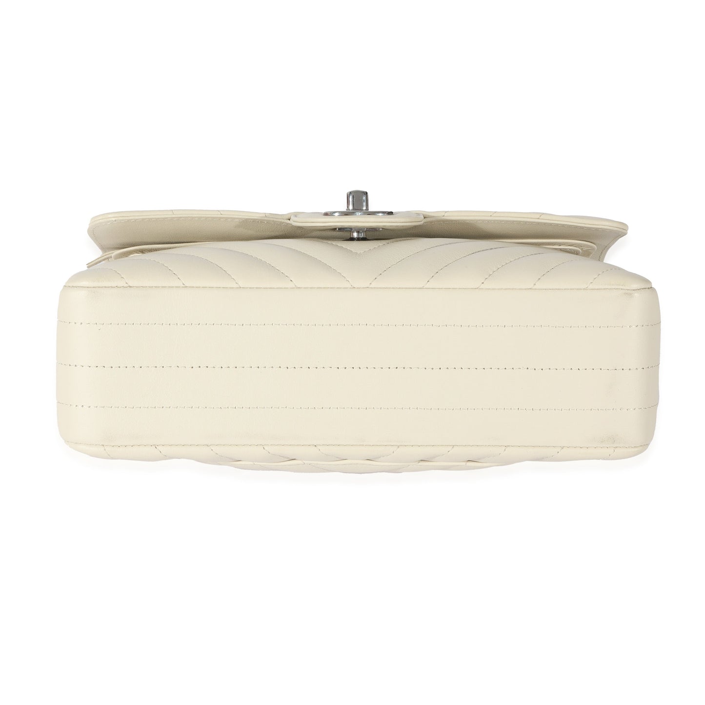 22C Neutral Chevron Calfskin Small Classic Flap